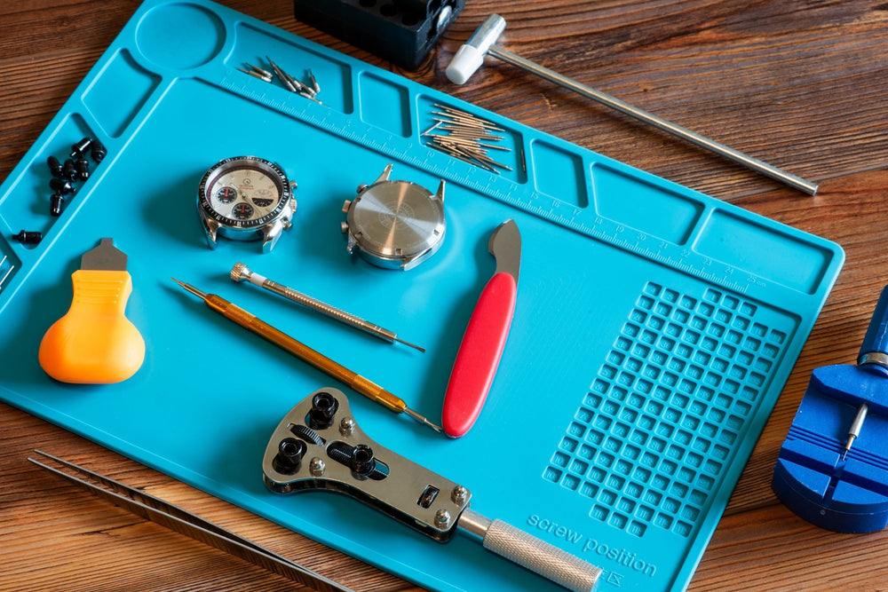 Watch Repair Tool Kit & Work Mat Bundle - BluShark Straps