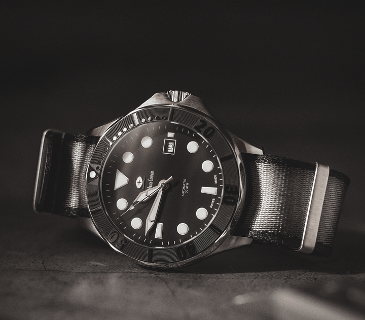 AlphaPremier - Silver & Black - BluShark Straps
