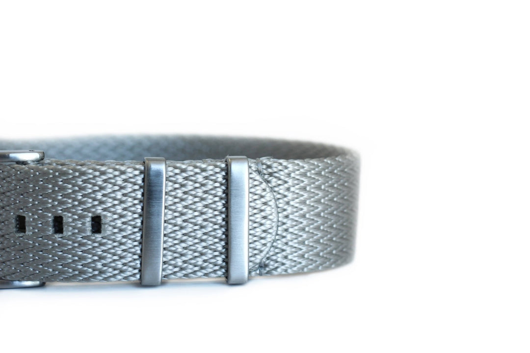 SharkFin - Titanium Silver - BluShark Straps